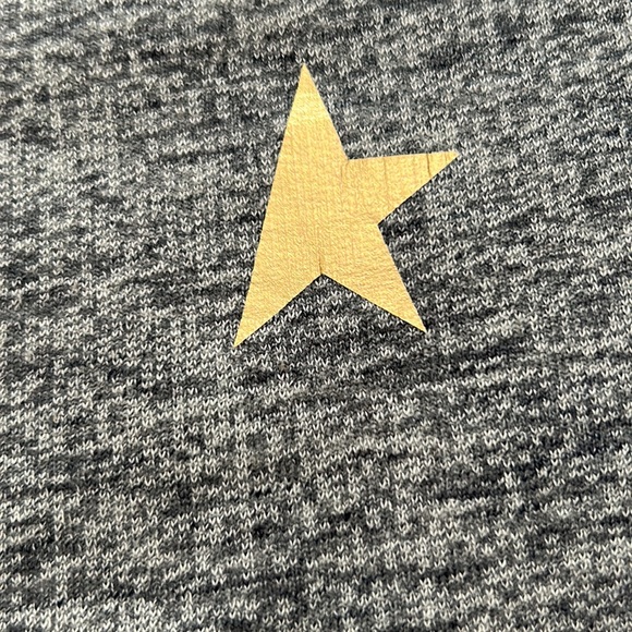 Golden Goose Star cotton sweatshirt with contrasting gold star on the front Sz S - Picture 2 of 5